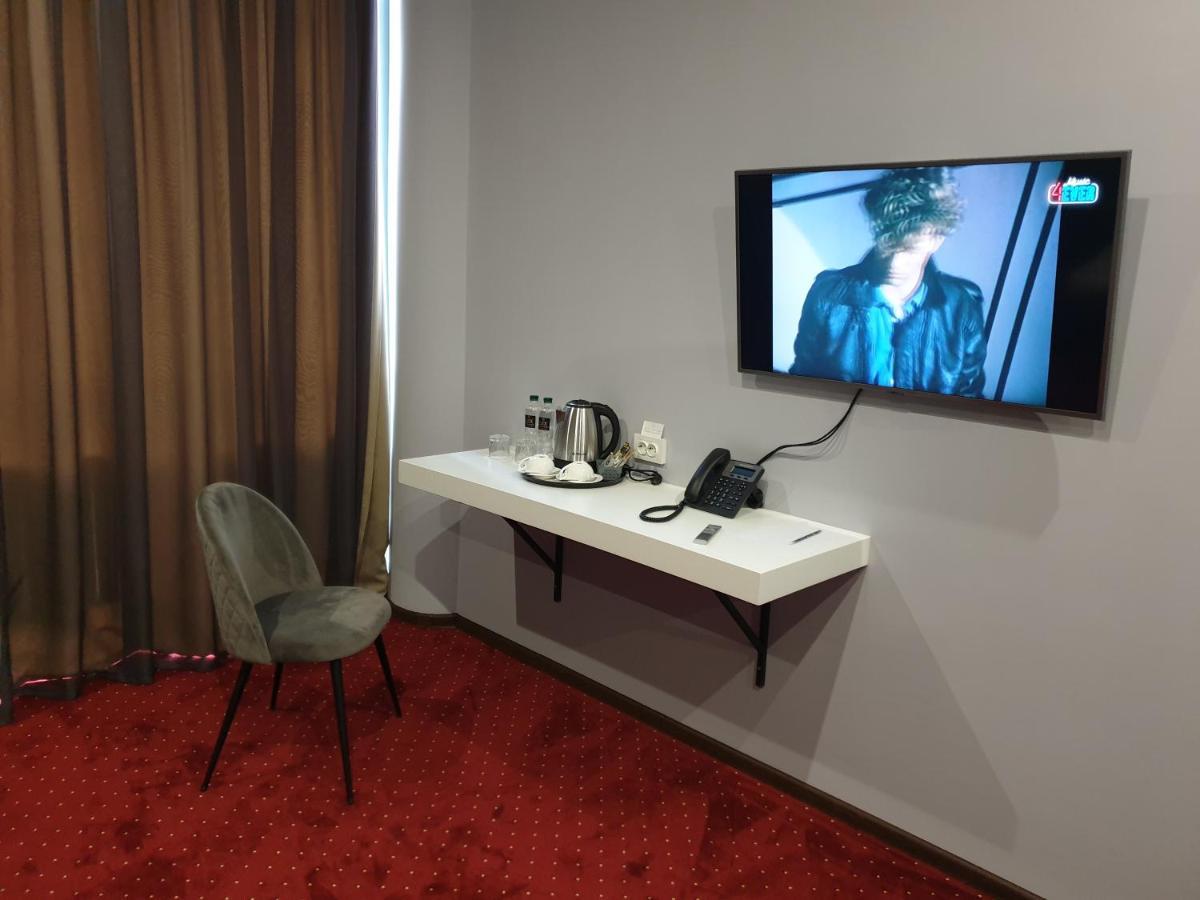 Lex Trend Hotel Irpin Dış mekan fotoğraf