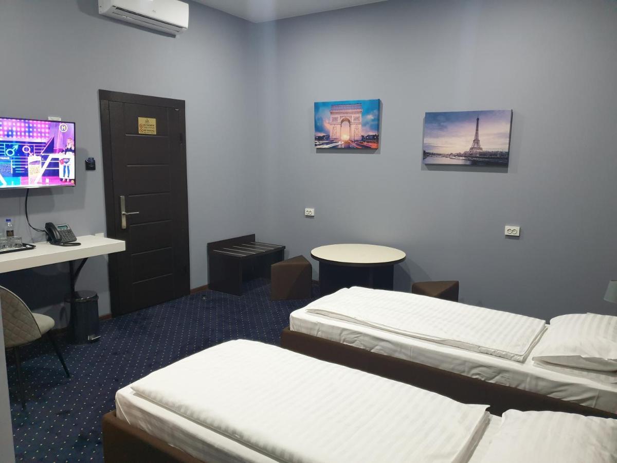 Lex Trend Hotel Irpin Dış mekan fotoğraf