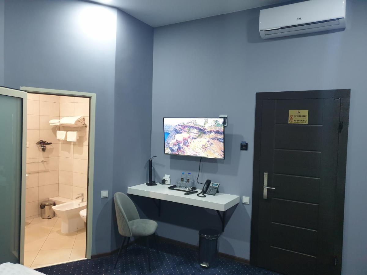 Lex Trend Hotel Irpin Dış mekan fotoğraf