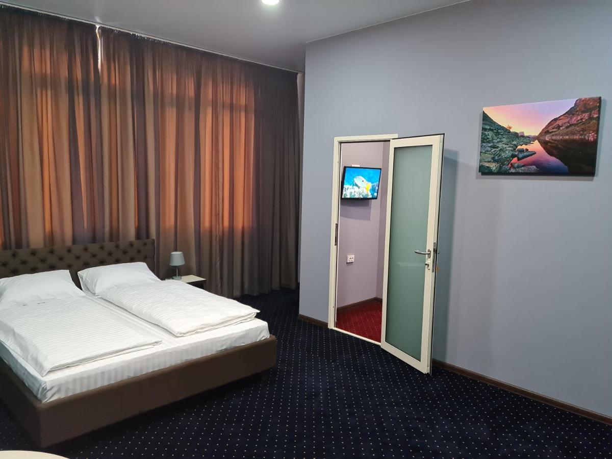 Lex Trend Hotel Irpin Dış mekan fotoğraf