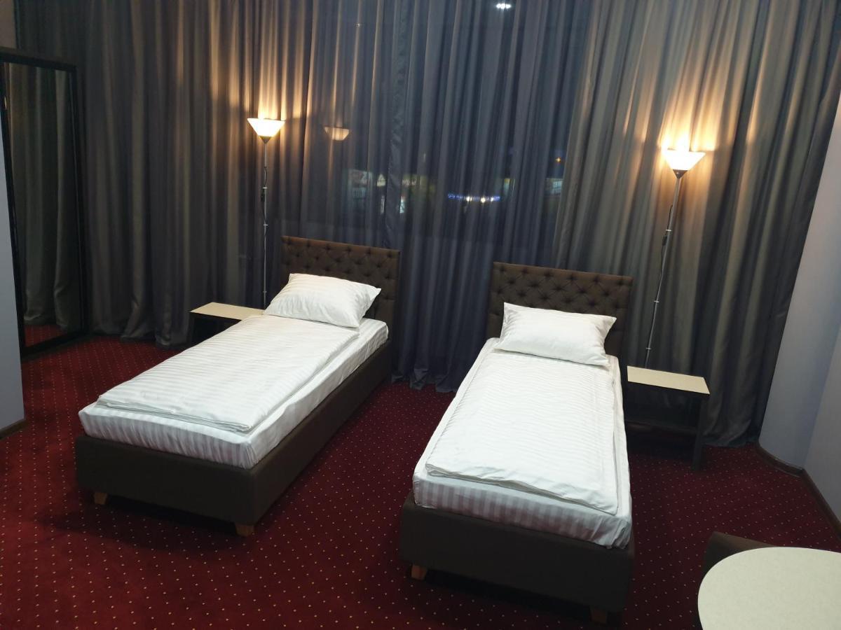 Lex Trend Hotel Irpin Dış mekan fotoğraf